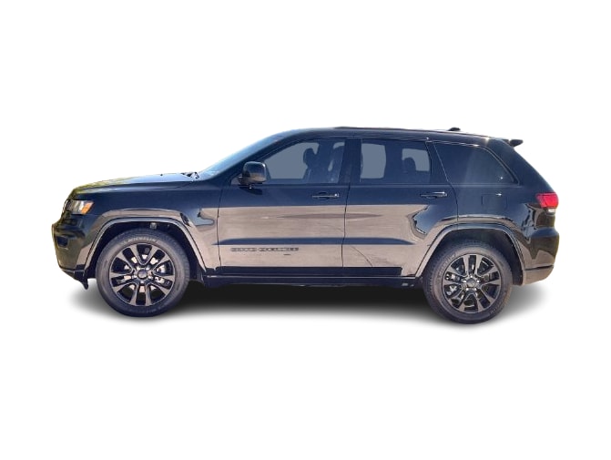 Thumbnail: 2018 Jeep Grand Cherokee - 3