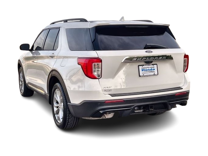 Thumbnail: 2022 Ford Explorer - 4