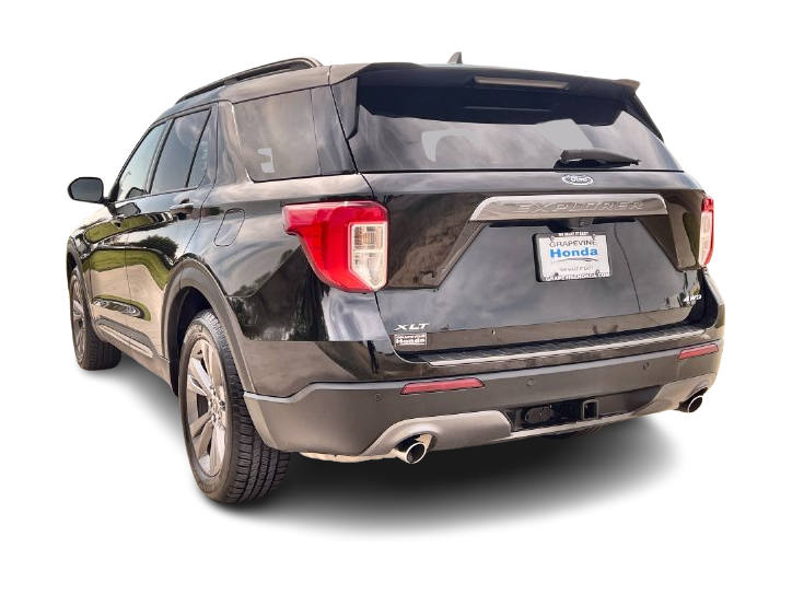 Thumbnail: 2021 Ford Explorer - 4