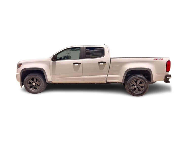 Thumbnail: 2020 Chevrolet Colorado - 3