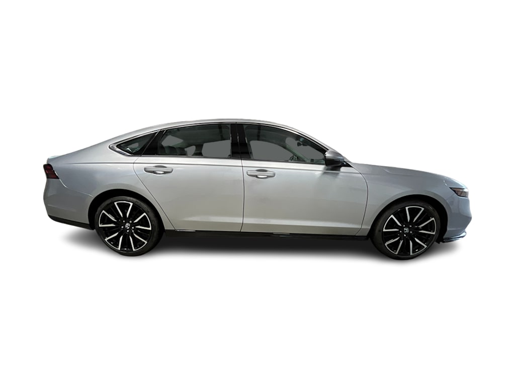 2025 Honda Accord Touring 19