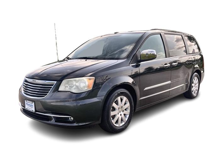 Used 2011 Chrysler Town & Country Touring-L with VIN 2A4RR8DG6BR780544 for sale in West Allis, WI