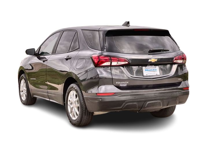 Thumbnail: 2022 Chevrolet Equinox - 4