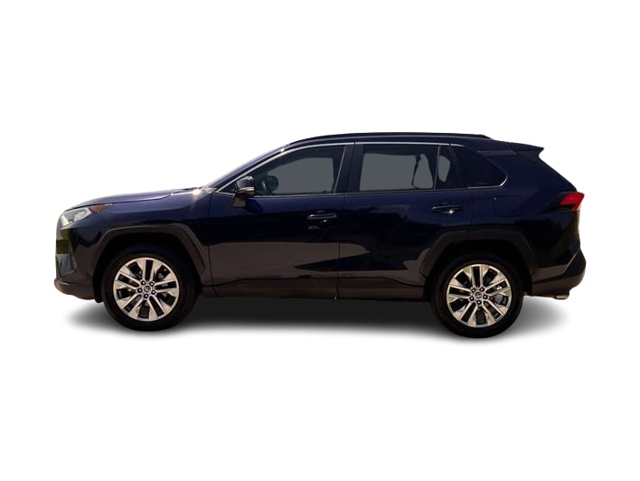 Thumbnail: 2021 Toyota RAV4 - 3