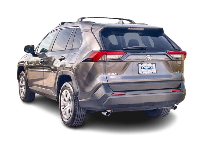 Thumbnail: 2021 Toyota RAV4 - 4