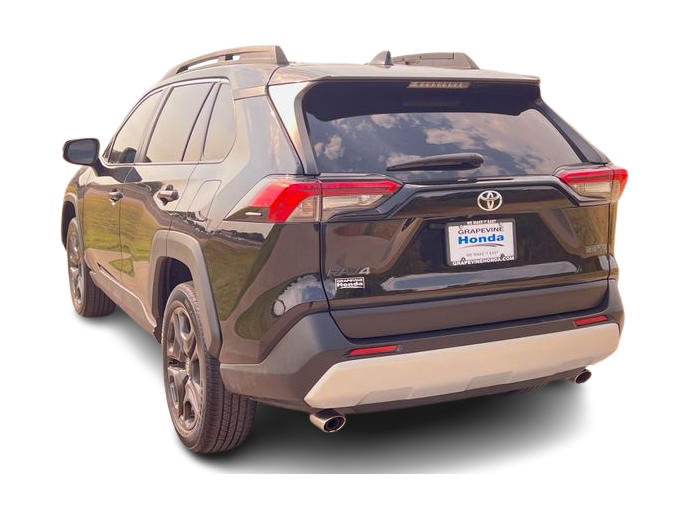 Thumbnail: 2022 Toyota RAV4 - 4