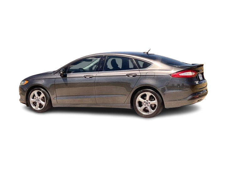 Thumbnail: 2016 Ford Fusion - 3