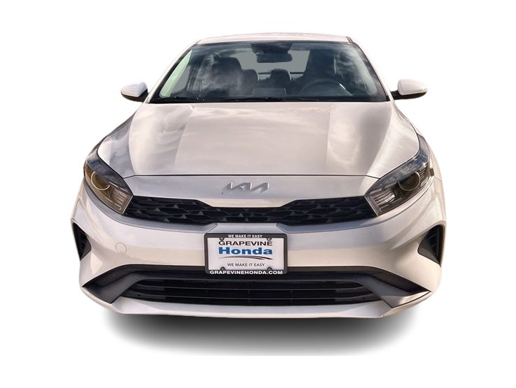 Thumbnail: 2023 Kia Forte - 6