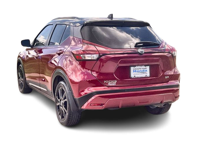 Thumbnail: 2023 Nissan Kicks - 4