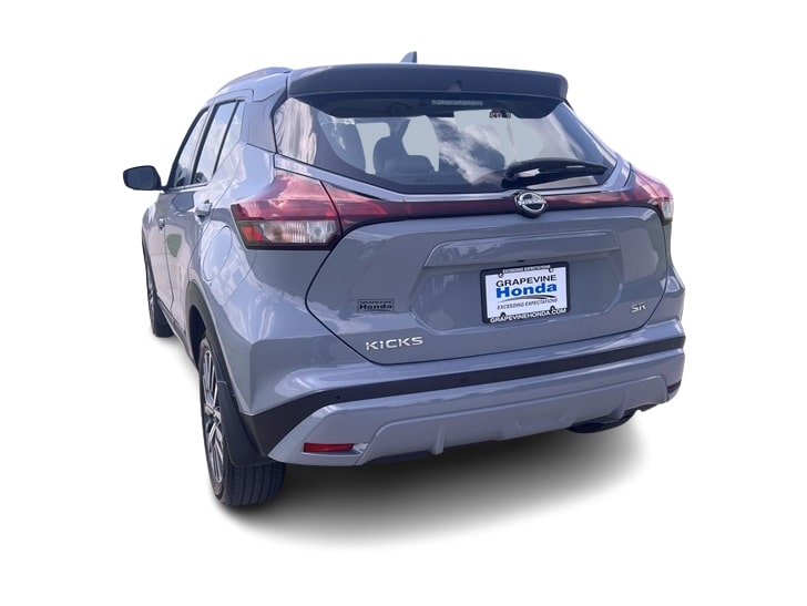 Thumbnail: 2024 Nissan Kicks - 4