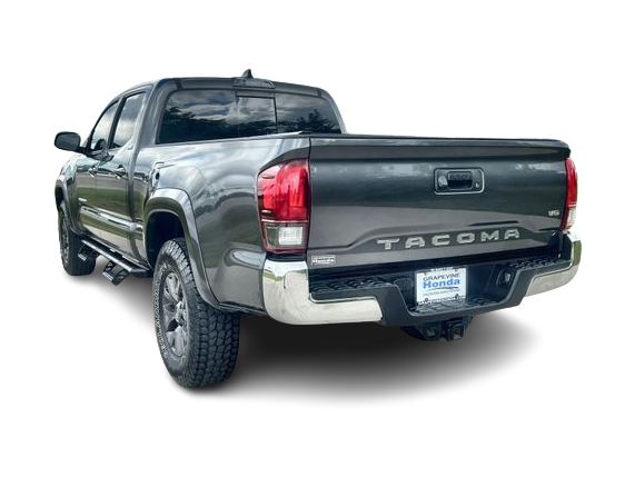 Thumbnail: 2022 Toyota Tacoma - 4