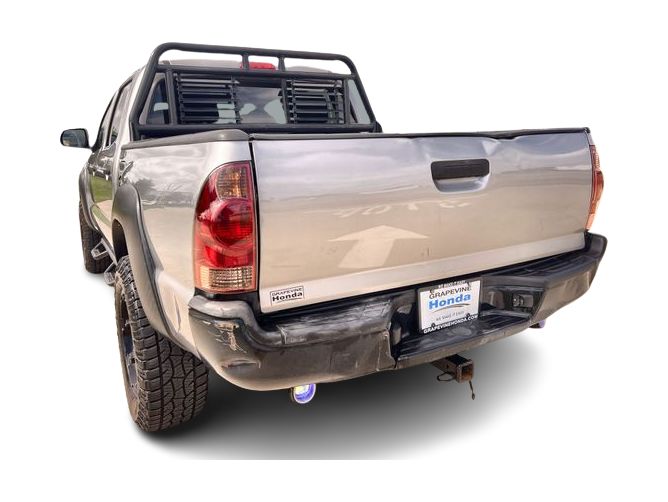Thumbnail: 2014 Toyota Tacoma - 4