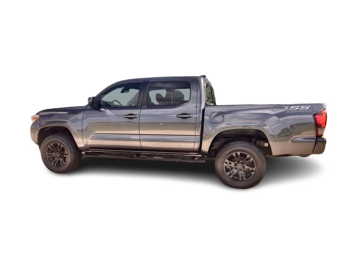 Thumbnail: 2021 Toyota Tacoma - 3