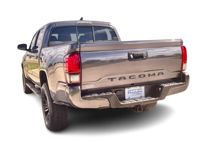 Thumbnail: 2021 Toyota Tacoma - 4