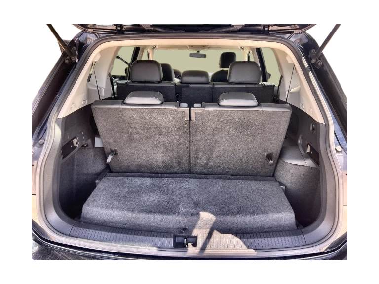 Thumbnail: 2019 Volkswagen Tiguan - 17