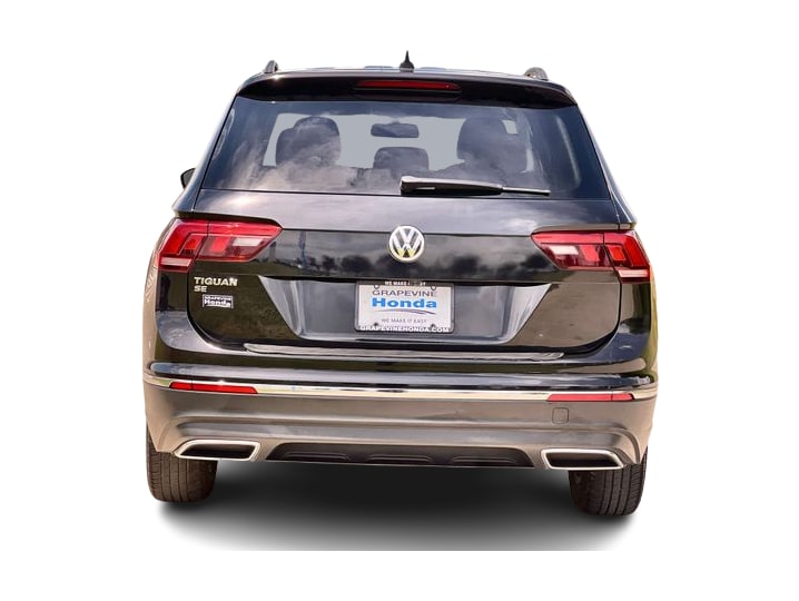 Thumbnail: 2021 Volkswagen Tiguan - 5