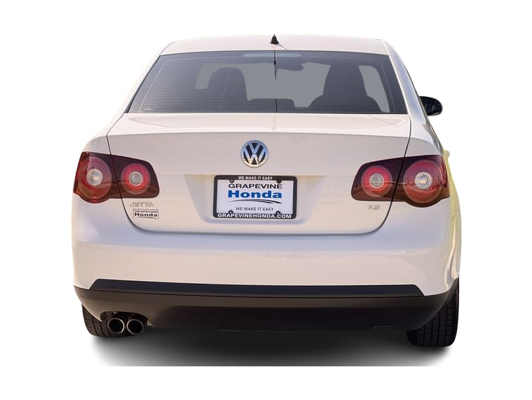 Thumbnail: 2010 Volkswagen Jetta - 5