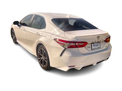 Thumbnail: 2019 Toyota Camry - 4