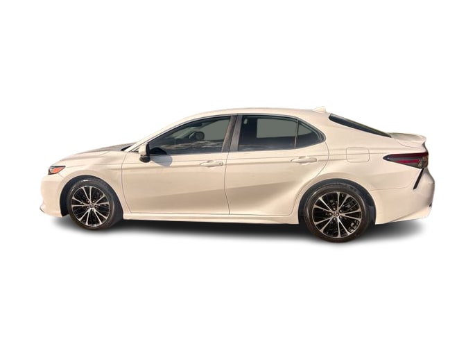 Thumbnail: 2019 Toyota Camry - 3