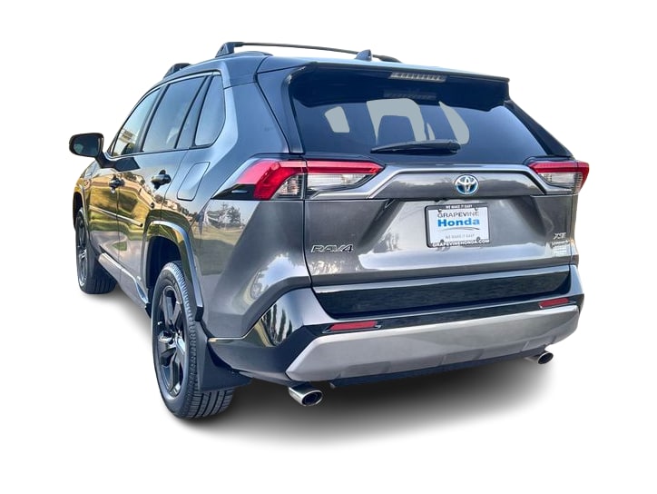 Thumbnail: 2021 Toyota RAV4 - 4