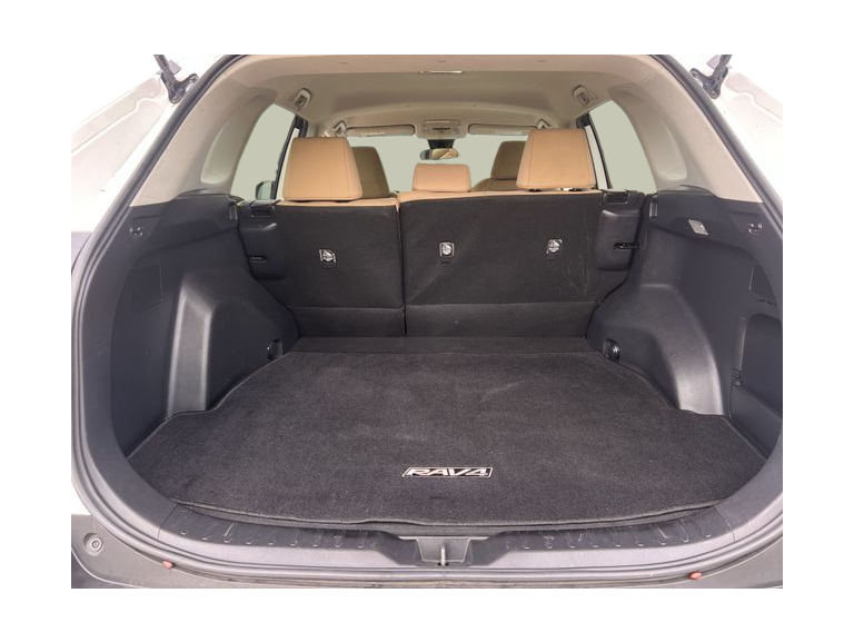 Thumbnail: 2021 Toyota RAV4 - 16