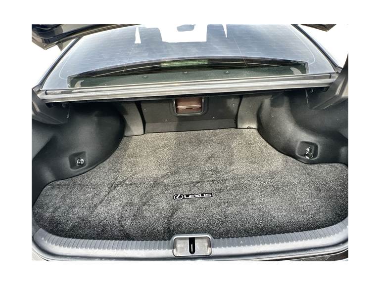 Thumbnail: 2019 Lexus ES - 17