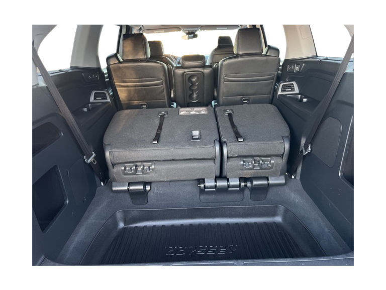 Thumbnail: 2022 Honda Odyssey - 16