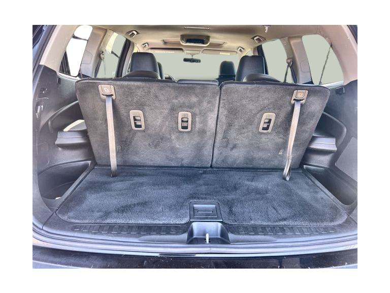 Thumbnail: 2017 Honda Pilot - 17