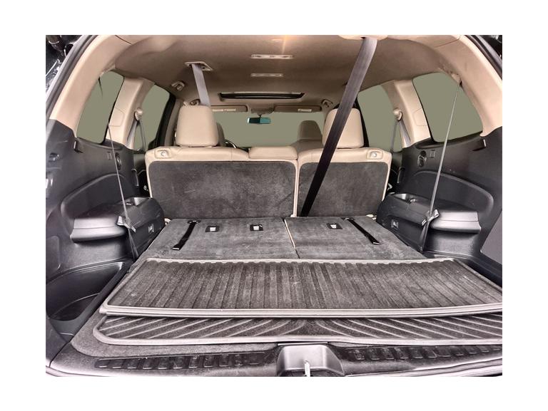 Thumbnail: 2017 Honda Pilot - 17