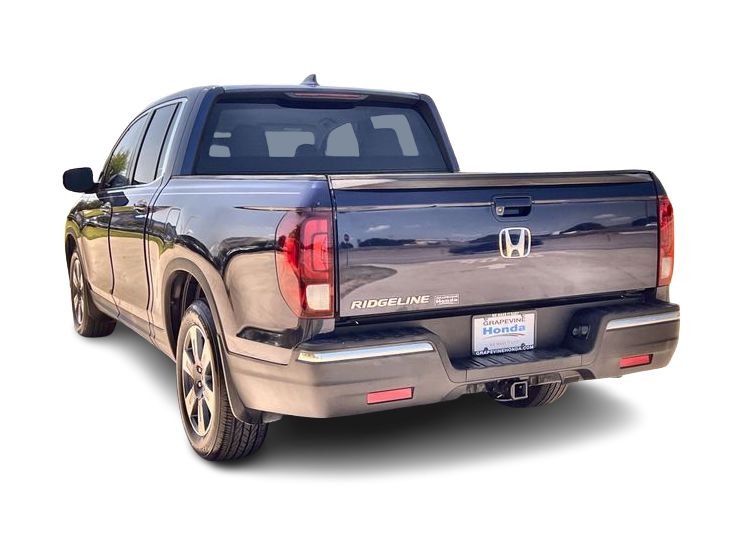 Thumbnail: 2017 Honda Ridgeline - 4
