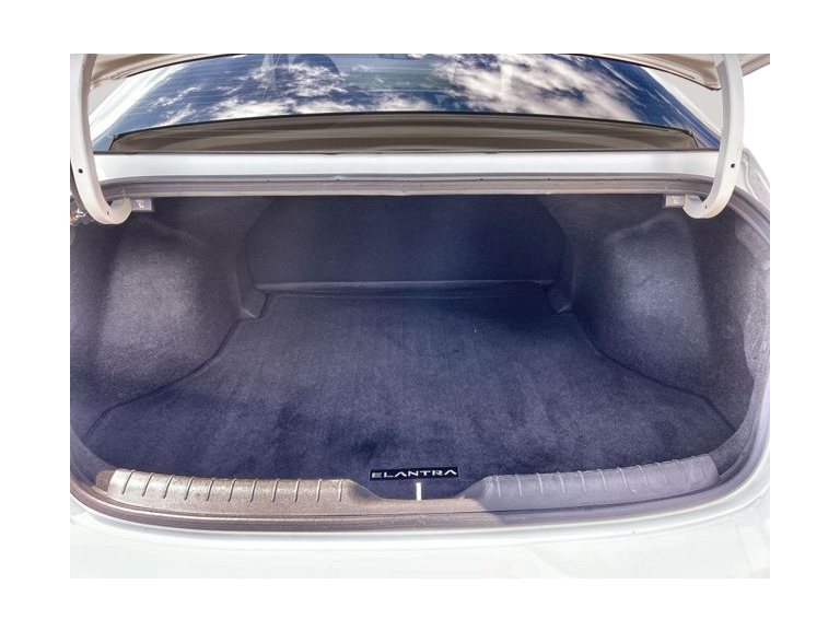 Thumbnail: 2021 Hyundai Elantra - 16