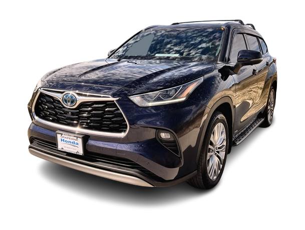 Thumbnail: 2023 Toyota Highlander - 19