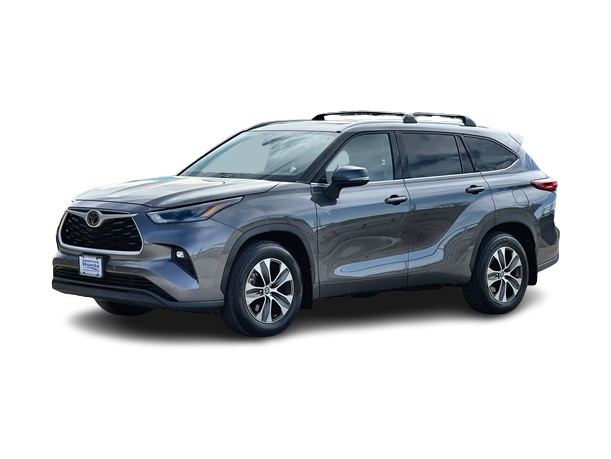 2022 Toyota Highlander XLE 3