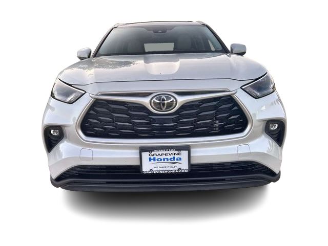 Thumbnail: 2022 Toyota Highlander - 6