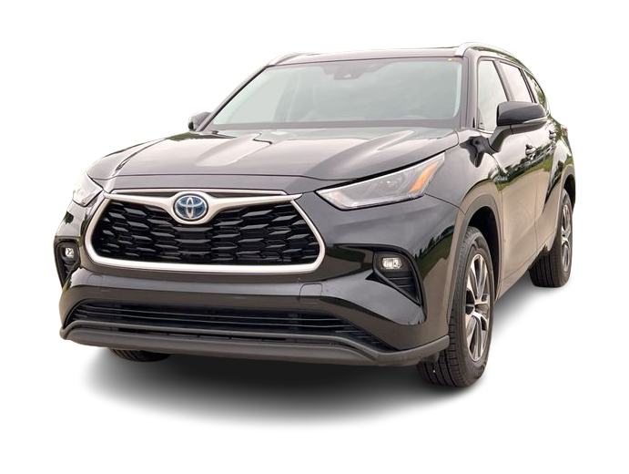 Thumbnail: 2023 Toyota Highlander - 20