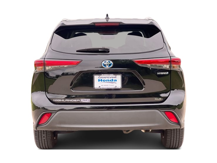 Thumbnail: 2023 Toyota Highlander - 5