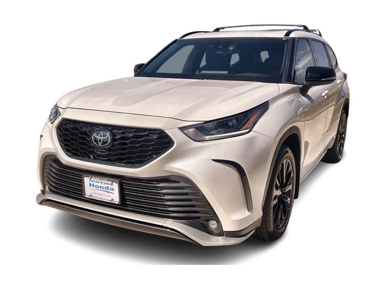 Thumbnail: 2024 Toyota Highlander - 19