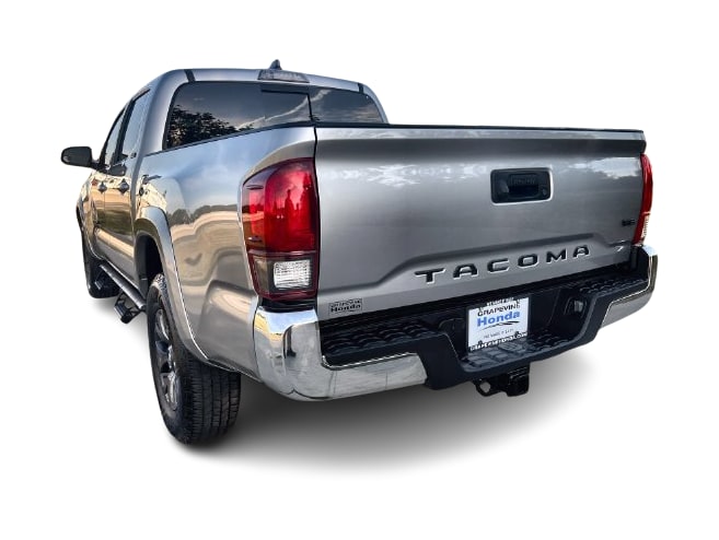Thumbnail: 2021 Toyota Tacoma - 4