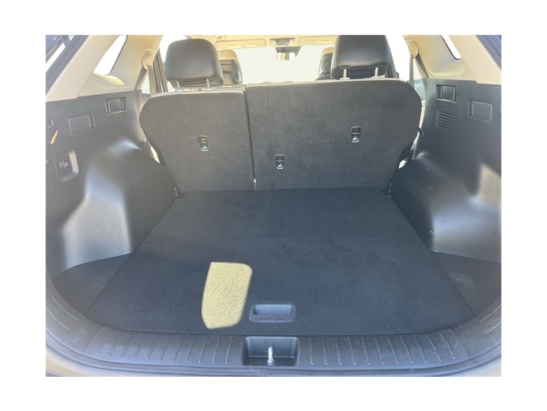 Thumbnail: 2023 Kia Sportage - 17