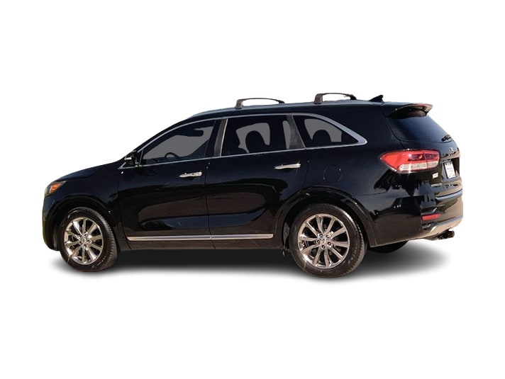 Thumbnail: 2017 Kia Sorento - 3
