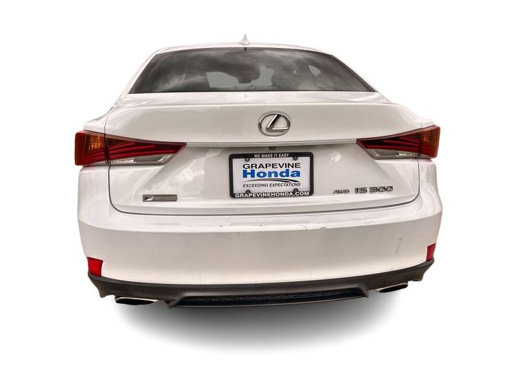 Thumbnail: 2017 Lexus IS - 5