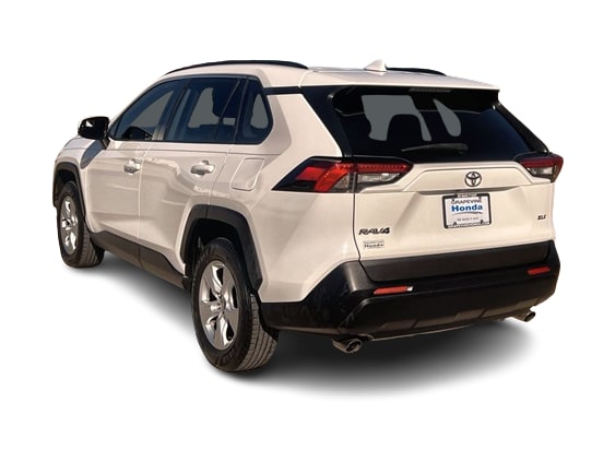 Thumbnail: 2021 Toyota RAV4 - 4