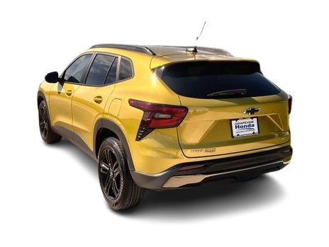 Thumbnail: 2025 Chevrolet Trax - 4