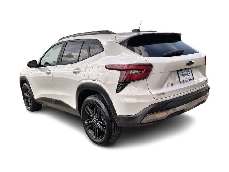 Thumbnail: 2025 Chevrolet Trax - 4