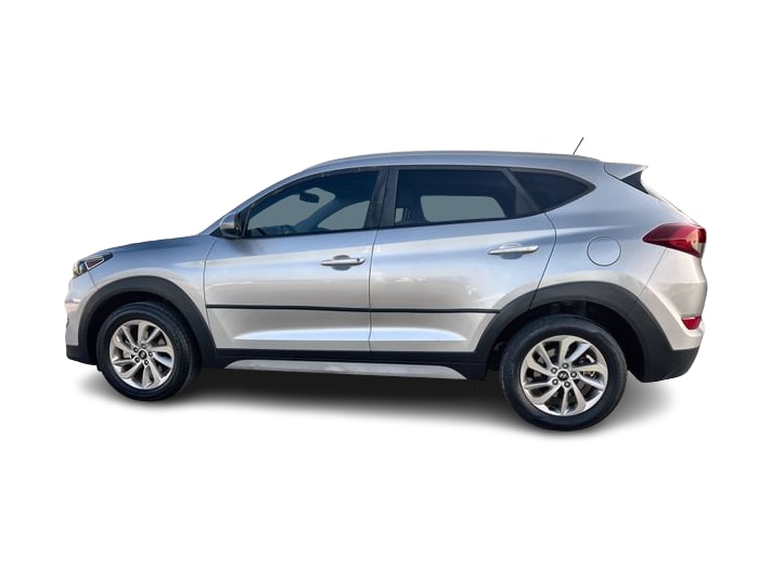 Thumbnail: 2017 Hyundai Tucson - 3