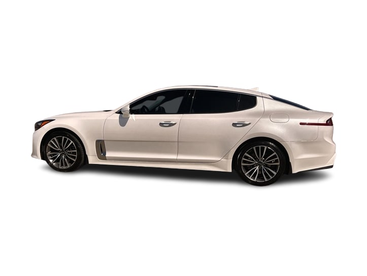 Thumbnail: 2019 Kia Stinger - 3