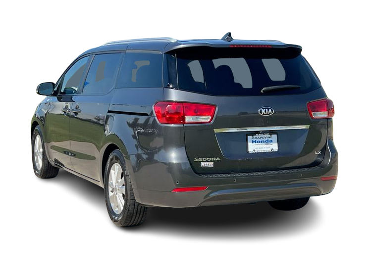 Thumbnail: 2016 Kia Sedona - 4
