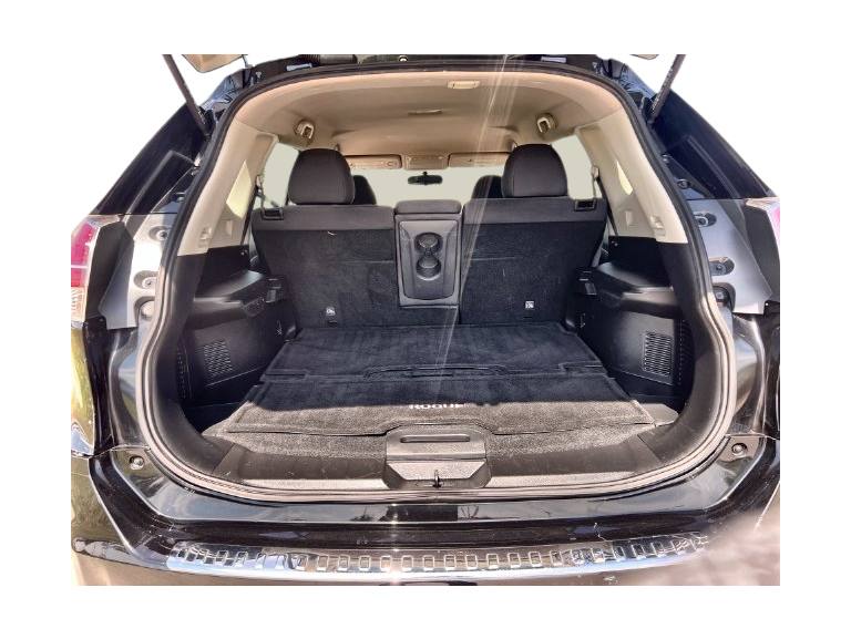 Thumbnail: 2016 Nissan Rogue - 16