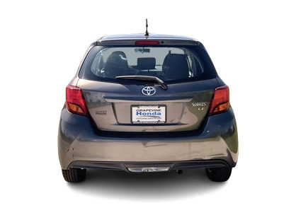 2016 Toyota Yaris LE 5