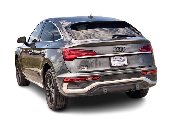 Thumbnail: 2022 Audi Q5 - 4